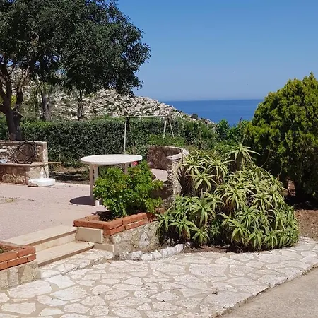 Cala Rossa Апартаменты